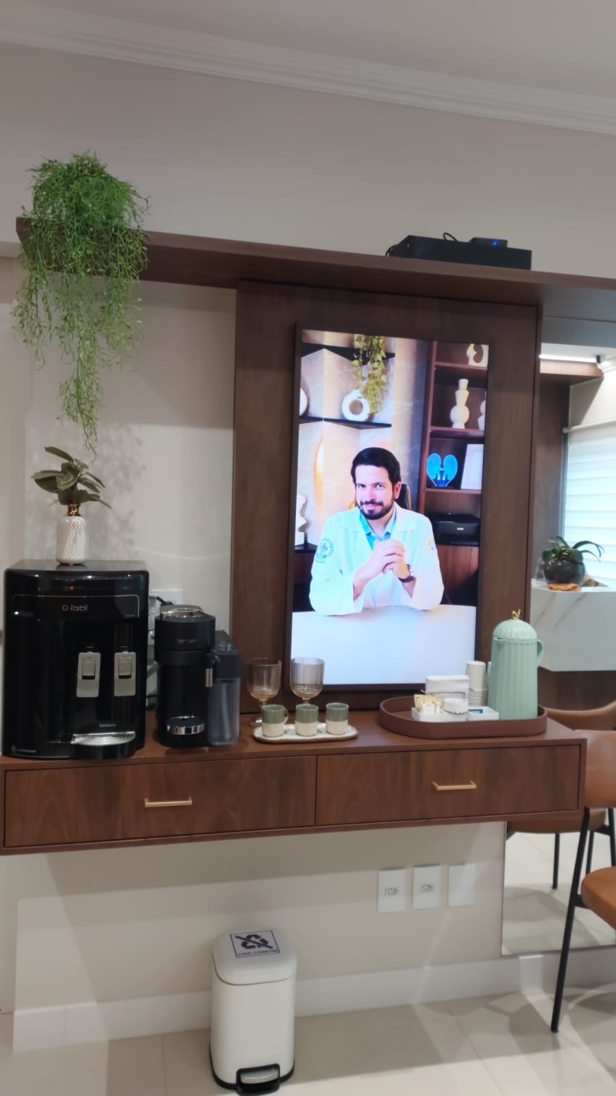 Sala de espera — Dr. Pedro Oliveira